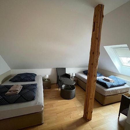 Doppelzimmer-Bad-Kuehlschrank-Tv-19 Meine 외부 사진