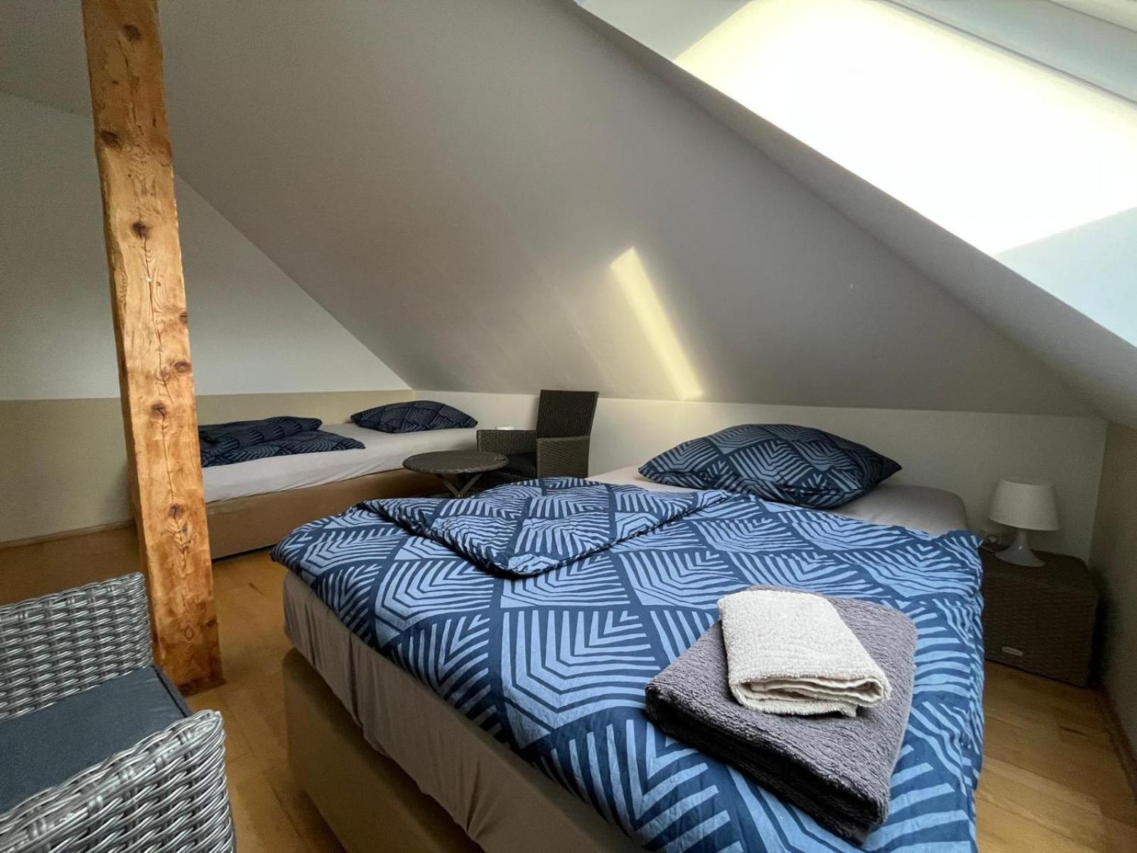 Doppelzimmer-Bad-Kuehlschrank-Tv-19 Meine 외부 사진